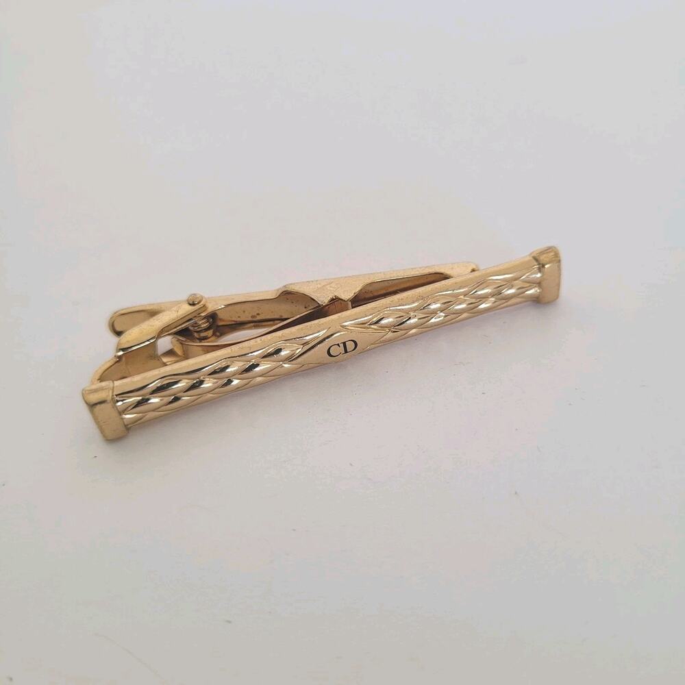 Christian Dior CD Tie Bar Clip Clasp Gold‎ Tone 2in Logo Vintage Rope Glam
